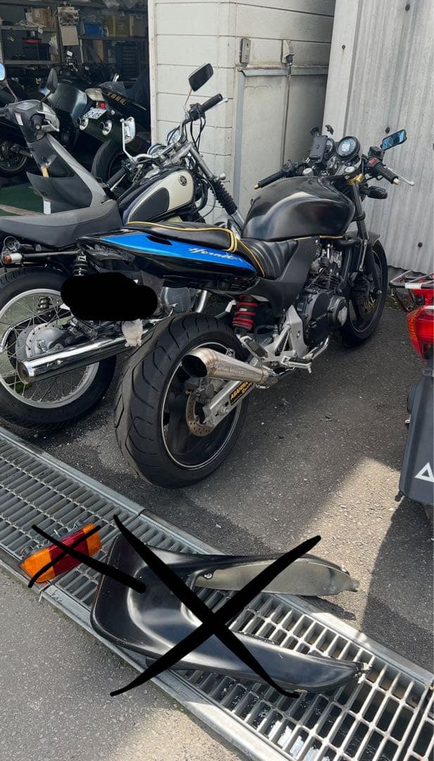 ホーネット250用 タックロールシート 黒金