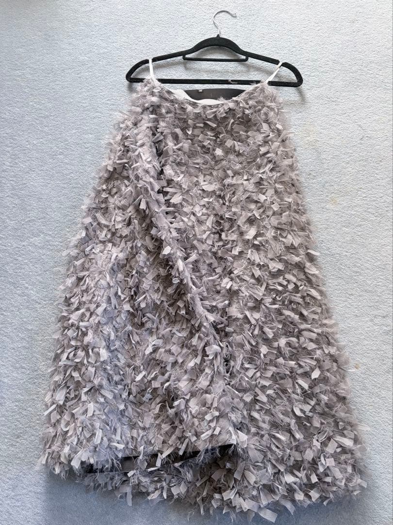限定値下げShe Elliy Feather Charcoal