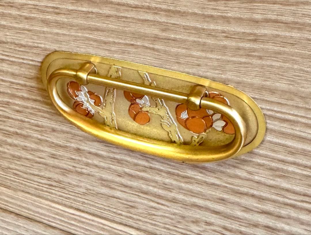 ヒロユキです。最高級 総桐 帯箪笥 特注 低め横型 美品 着物箪笥