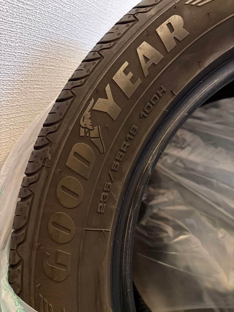 値下げしました◎18インチ グッドイヤー 夏タイヤ 235/55R18 4本