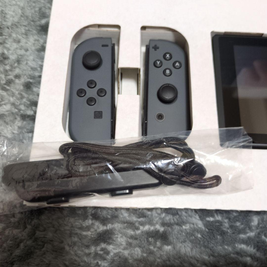 Nintendo Switch グレー 本体 ジョイコン付き