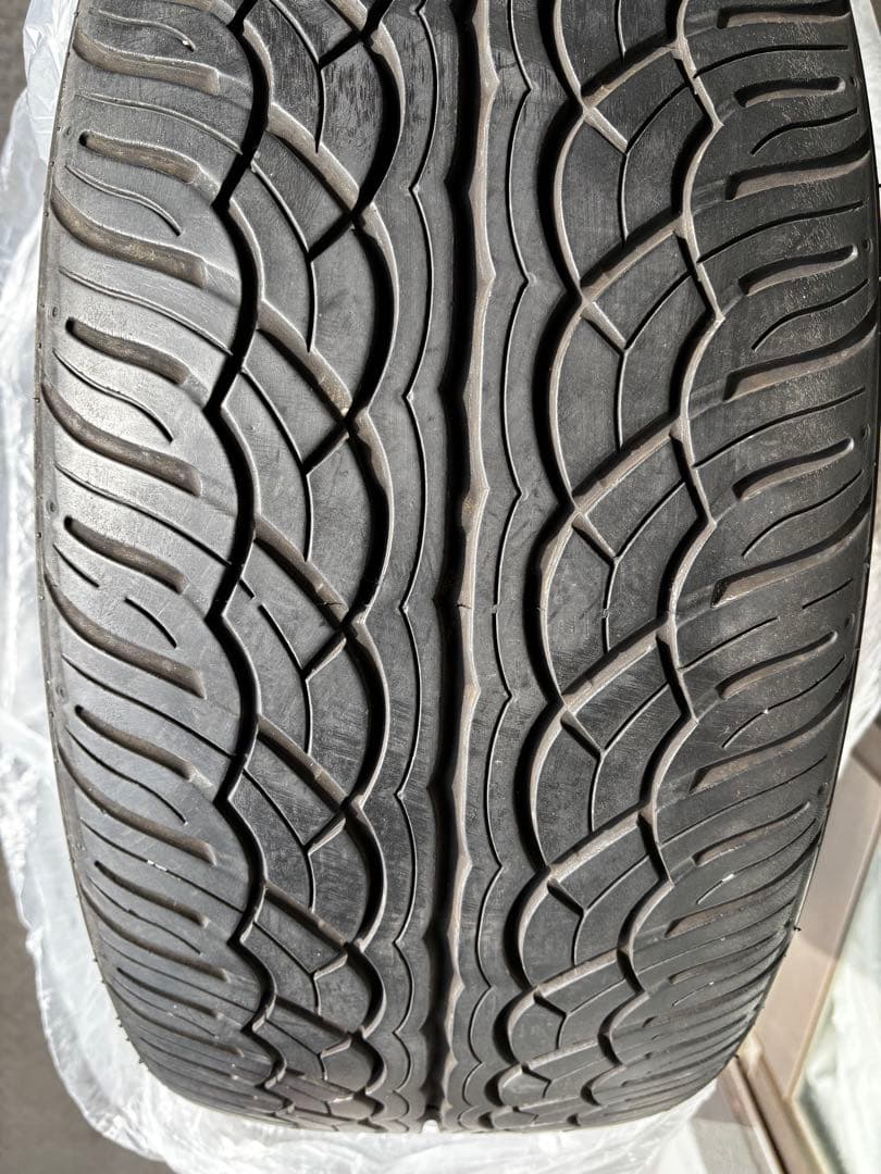 ！バリ溝23年製造年！255/35r22 ヨコハマパラダ