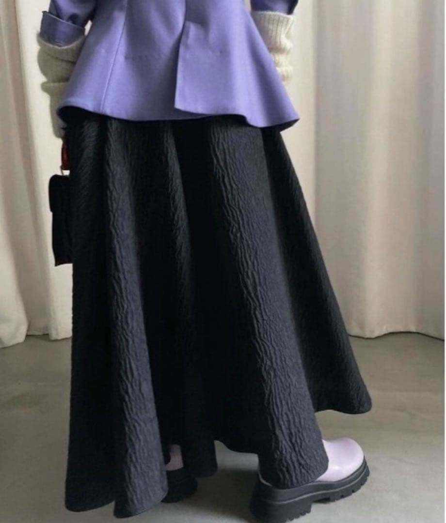 【美品】JACQUARD TUCK VOLUME SKIRT / Ameri