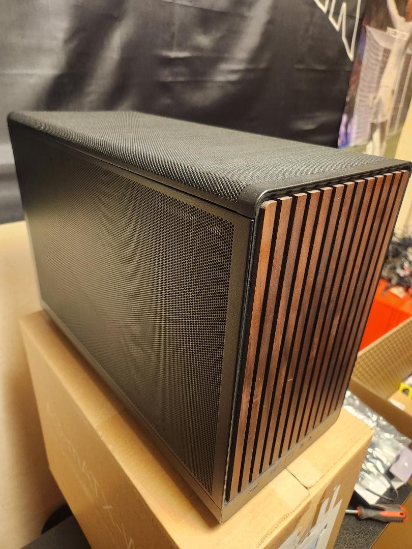 LIAN LI A3-mATX WD MiniITX PCケース ブラックウッド