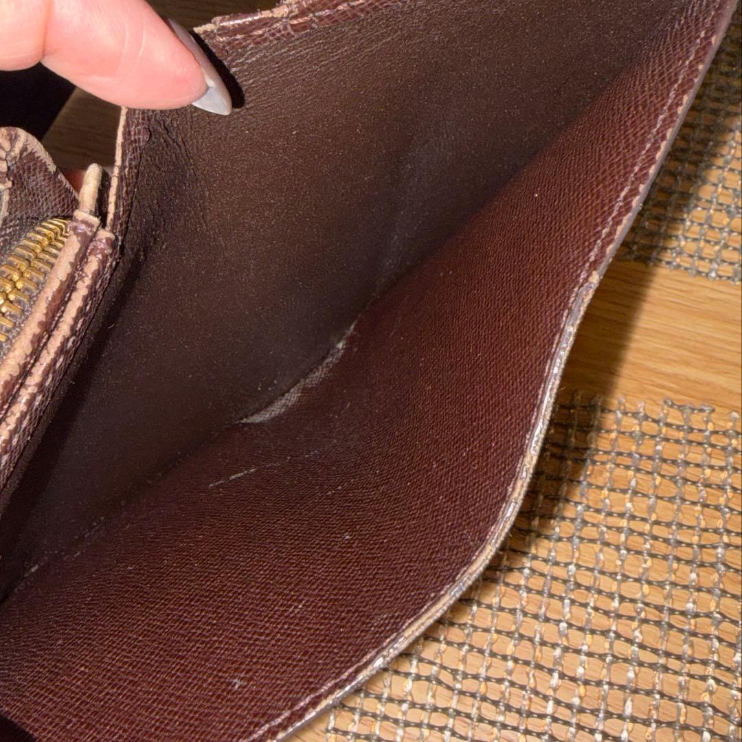 ルイヴィトン　二つ折り財布　ダミエ