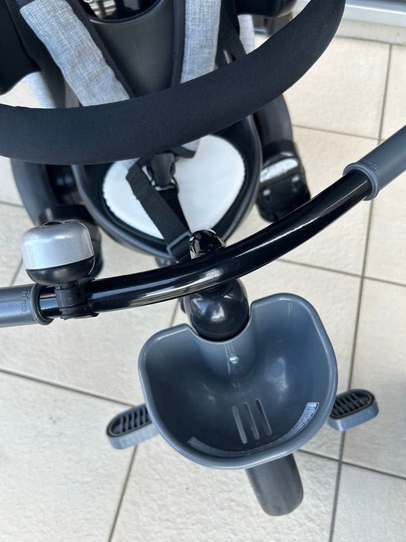 コンポフィット アイデス 三輪車 グレー