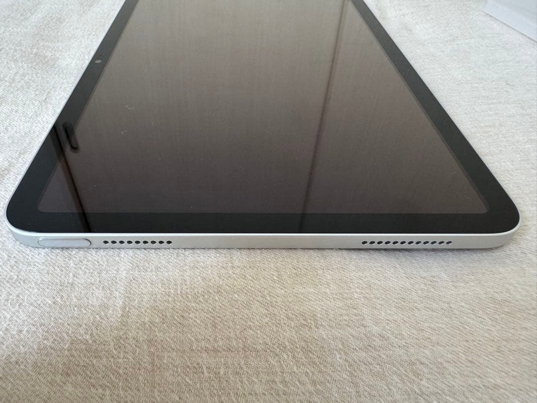 Apple iPad 11インチ Wi-Fi 128GB 第11世代　シルバー