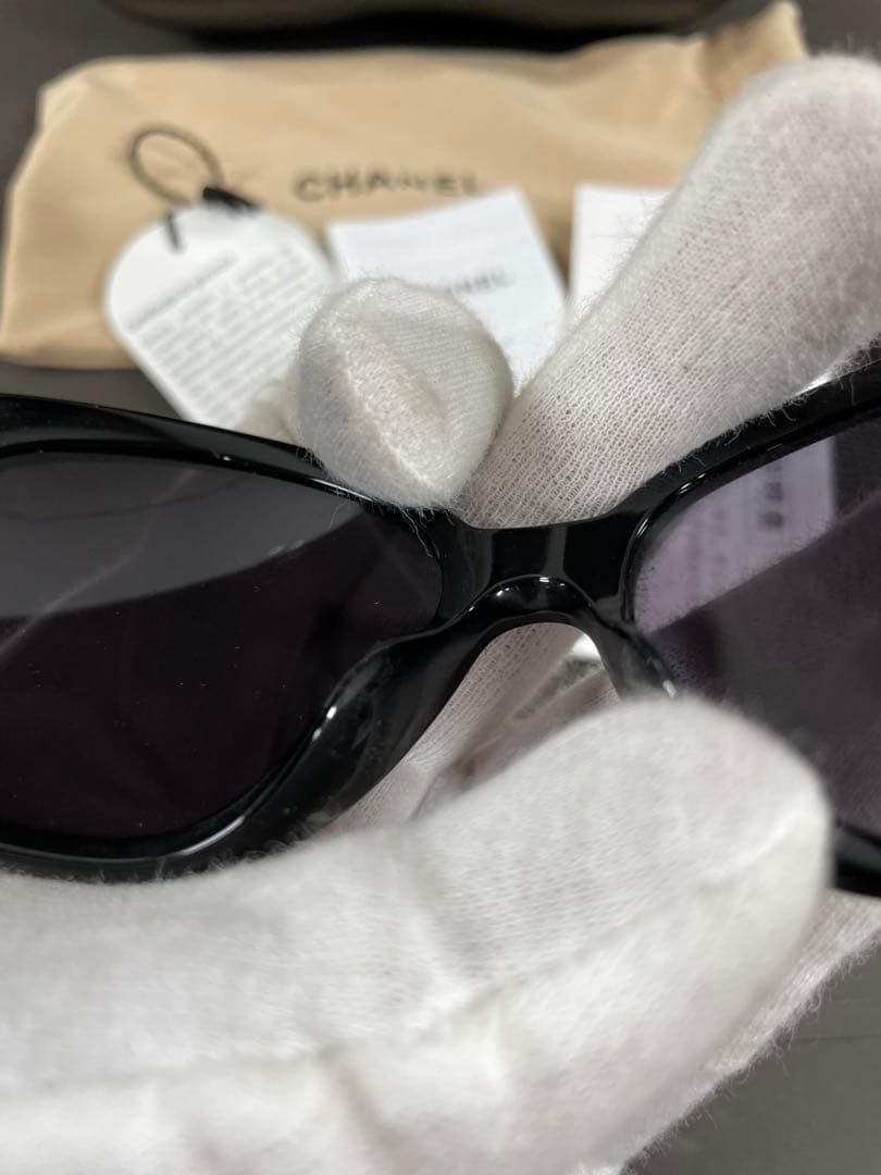 CHANEL カメリアブラック オーバーサイズサングラス