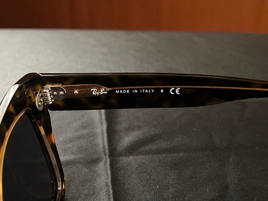 小物 Ray-Ban RB2186 STATE STREET 1292/B1