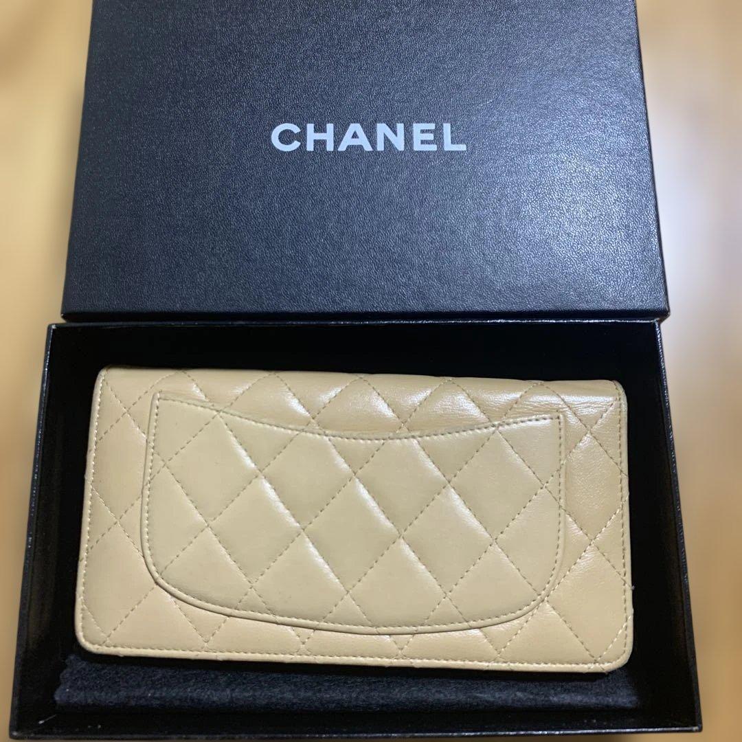 CHANEL キルティング長財布