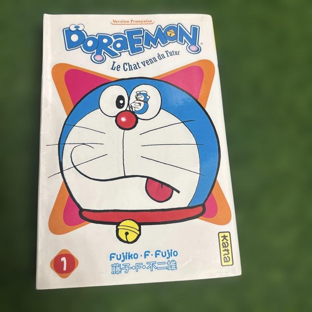 ドラえもん1〜7巻　セット　フランス語　おまけ付き
