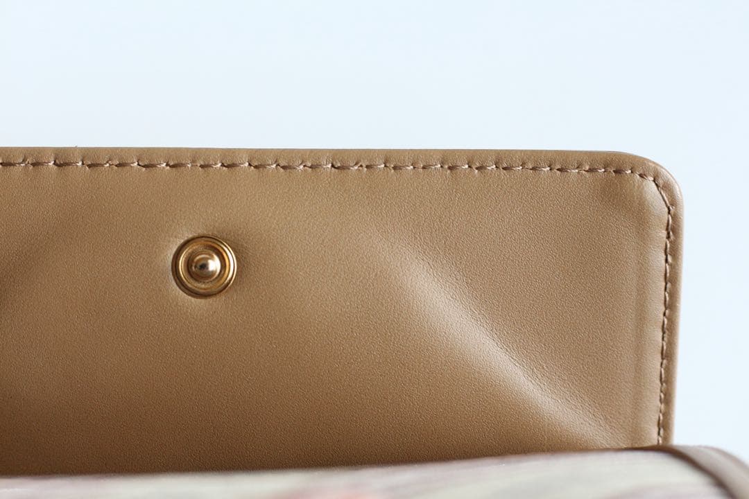 【美品】バーバリー　ブルーレーベル 三つ折り財布 ノバチェック ベージュ