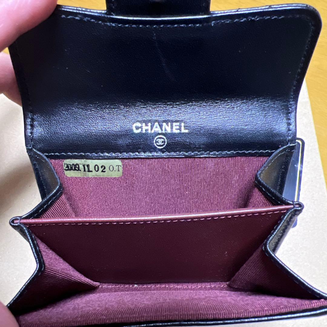 m*a様 CHANEL ブラックレザー キルティング折り財布