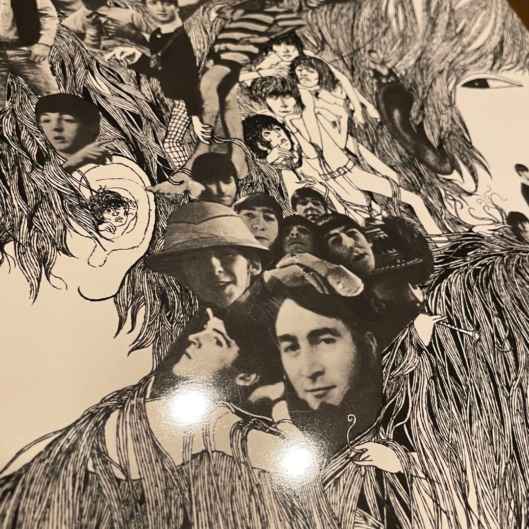 【ジャケほぼ新品】The Beatles REVOLVER 【赤盤¥1750】