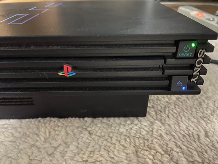 PS2本体　コントローラー2つ　コード　メモリーカード2つ付き