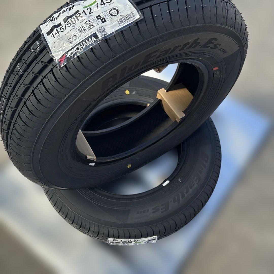 YOKOHAMAタイヤ145/80R12