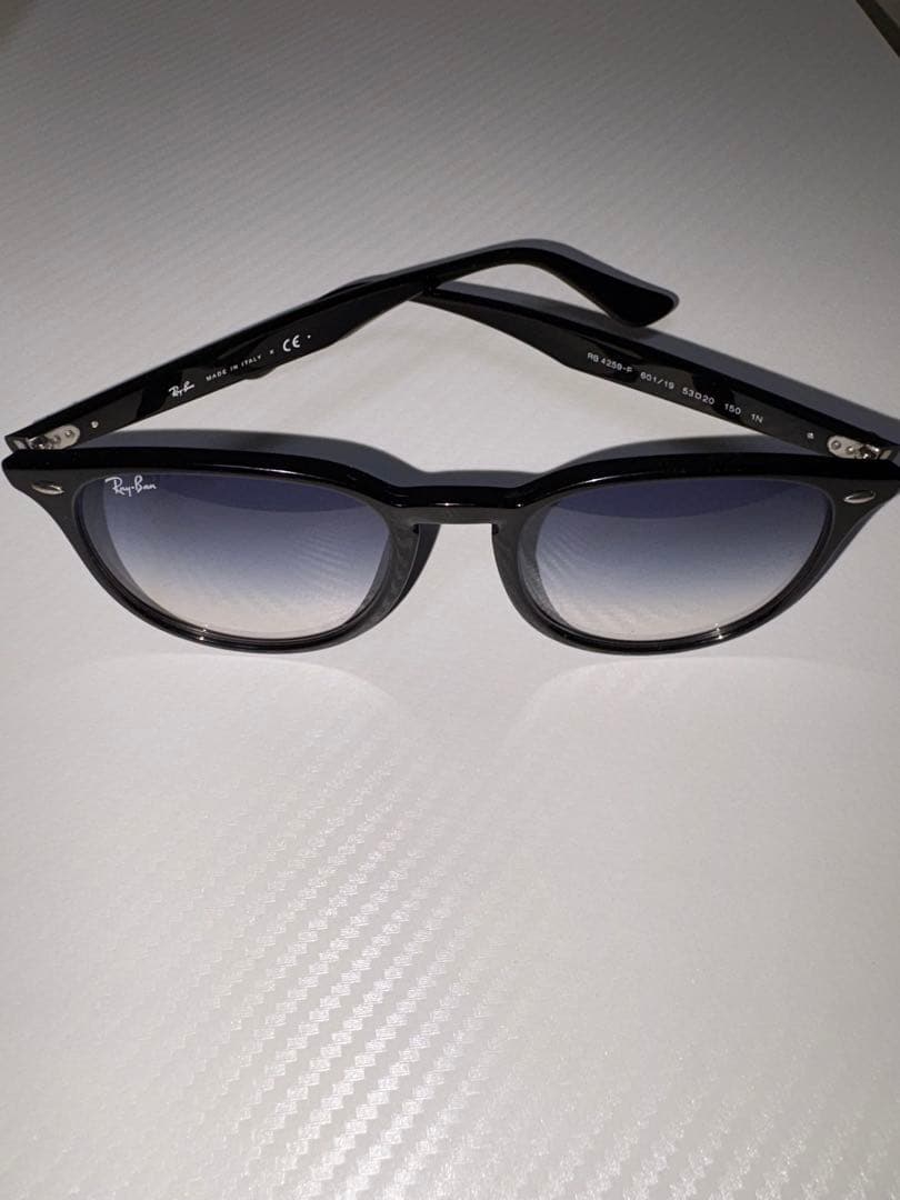 早い者勝ち⭐️ RayBan レイバンRB4259F-60180-53