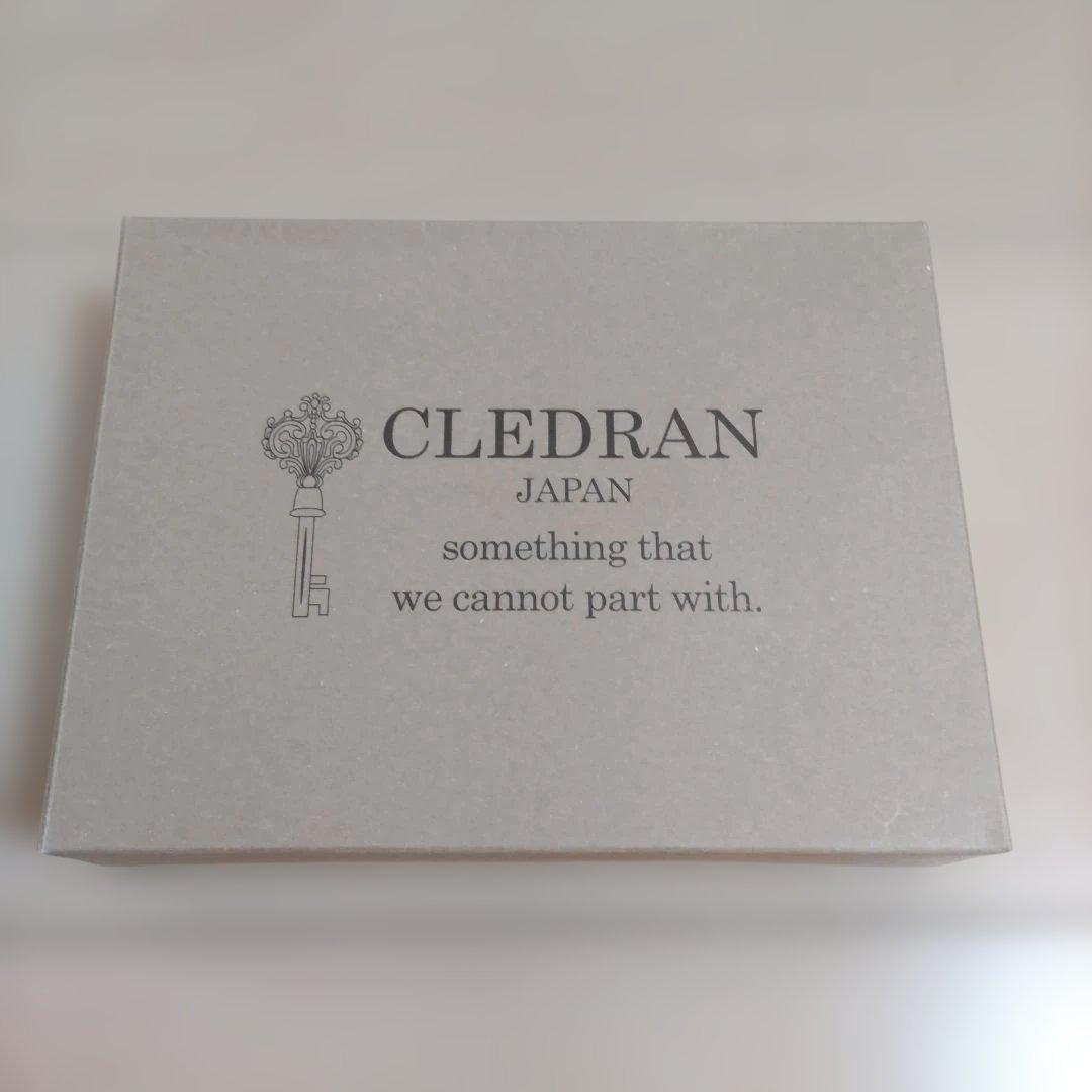 CLEDRAN 黒 ドット模様 三つ折り財布