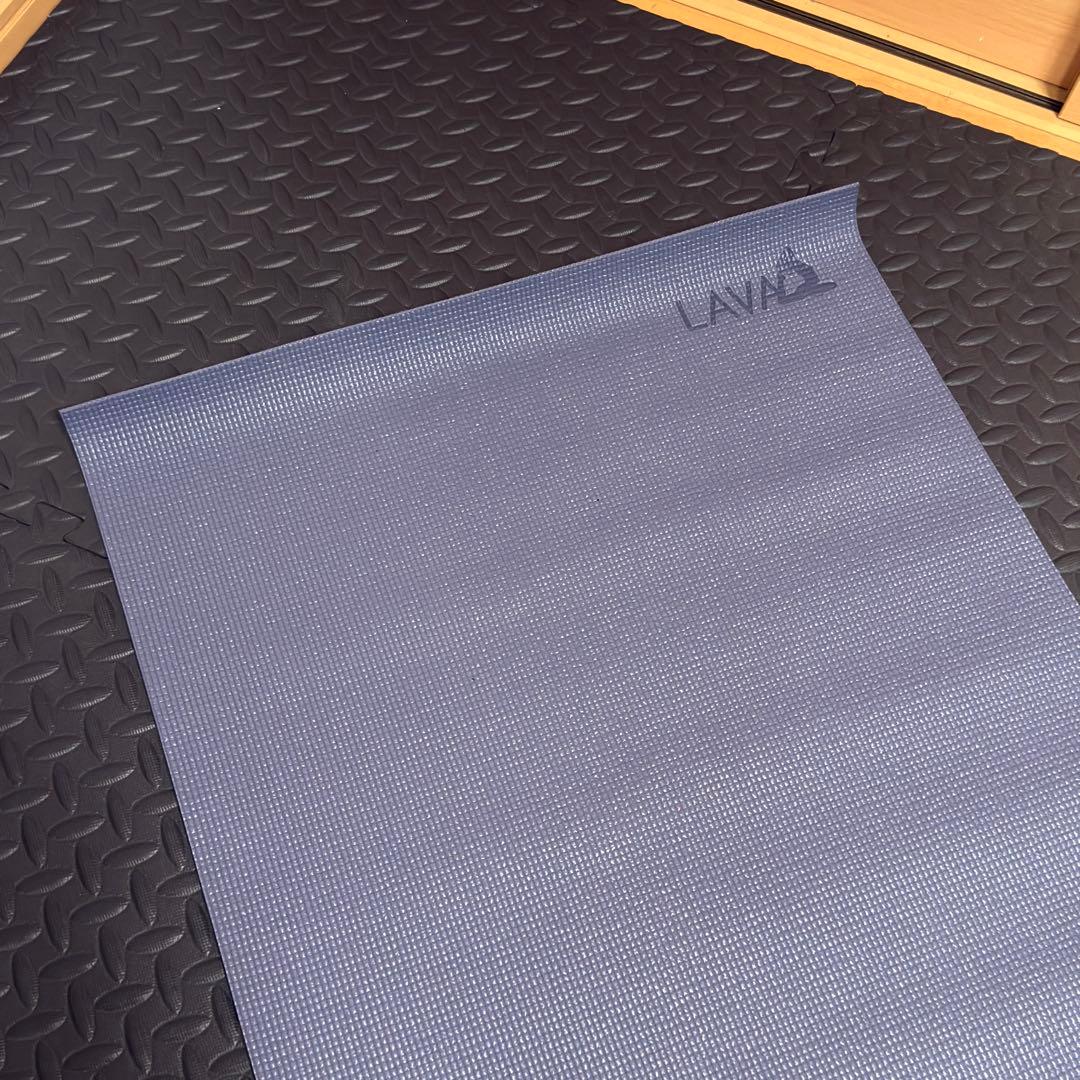 ホットヨガスタジオ LAVA ヨガマット 厚み3.5mm 未使用 2点セット