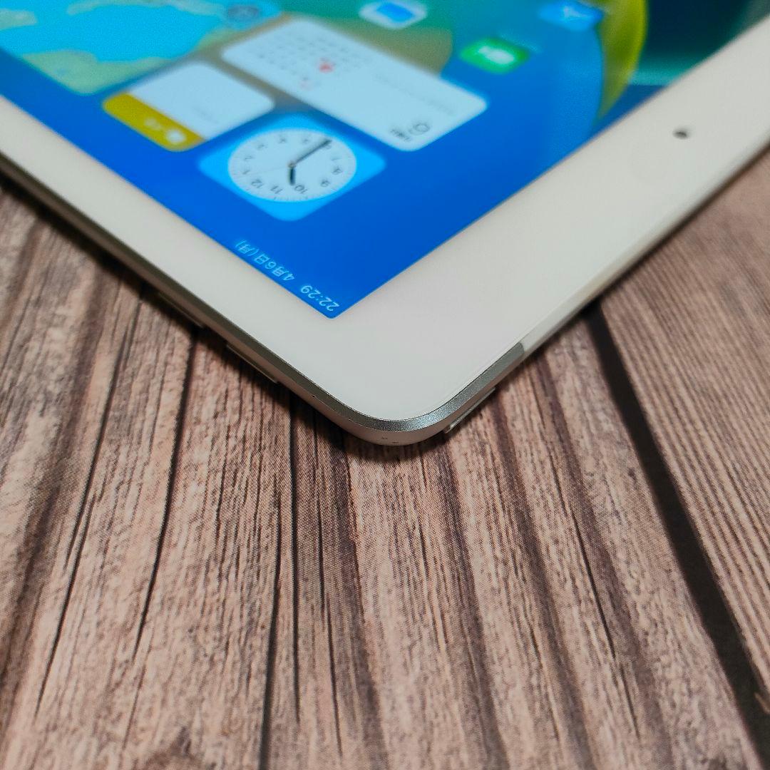 iPad 第5世代 32GB SIMフリー 美品 バッテリー95%