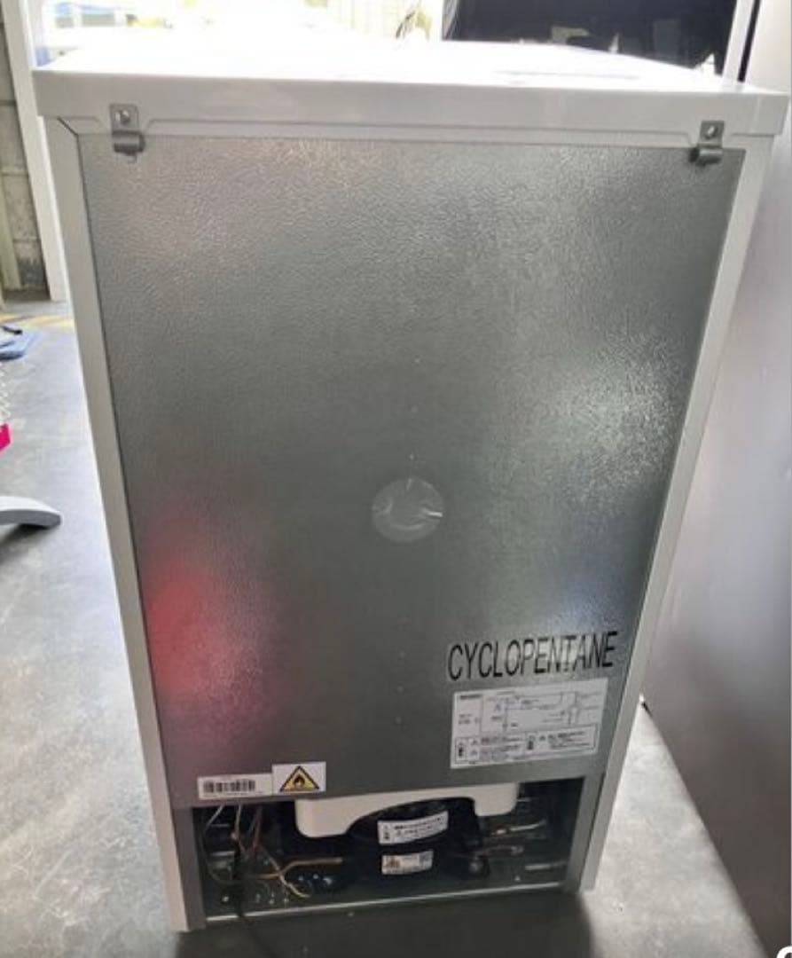 comfee ノンフロン冷蔵庫 90L RCT90WH/E
