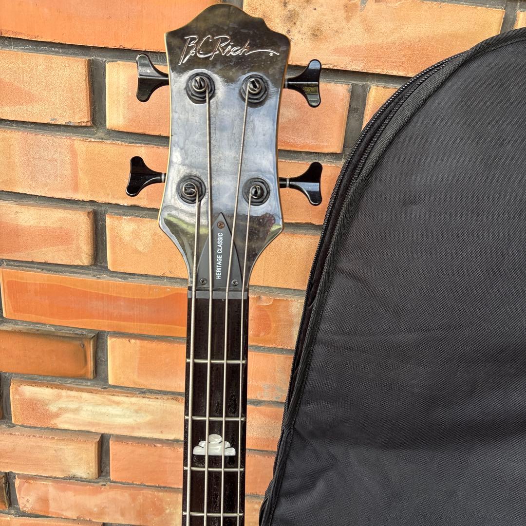 B.C.Rich HERITAGE CLASSIC 4弦