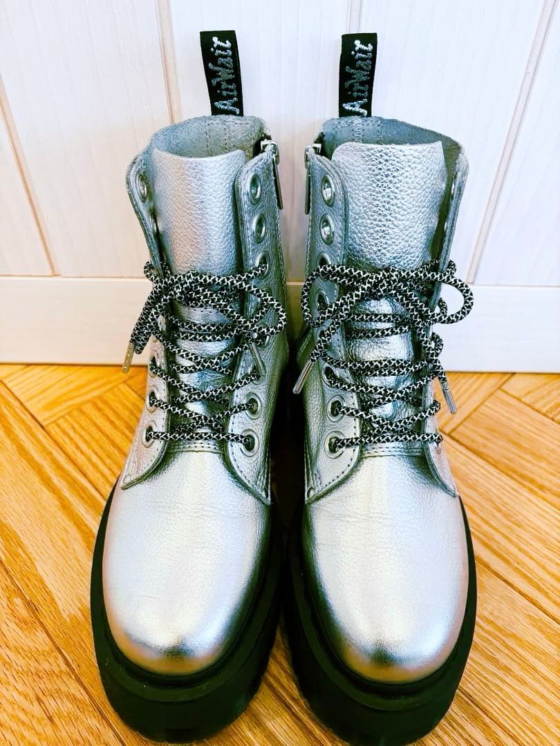 お値下げ✭【希少美品】Dr.Martens 厚底シルバー