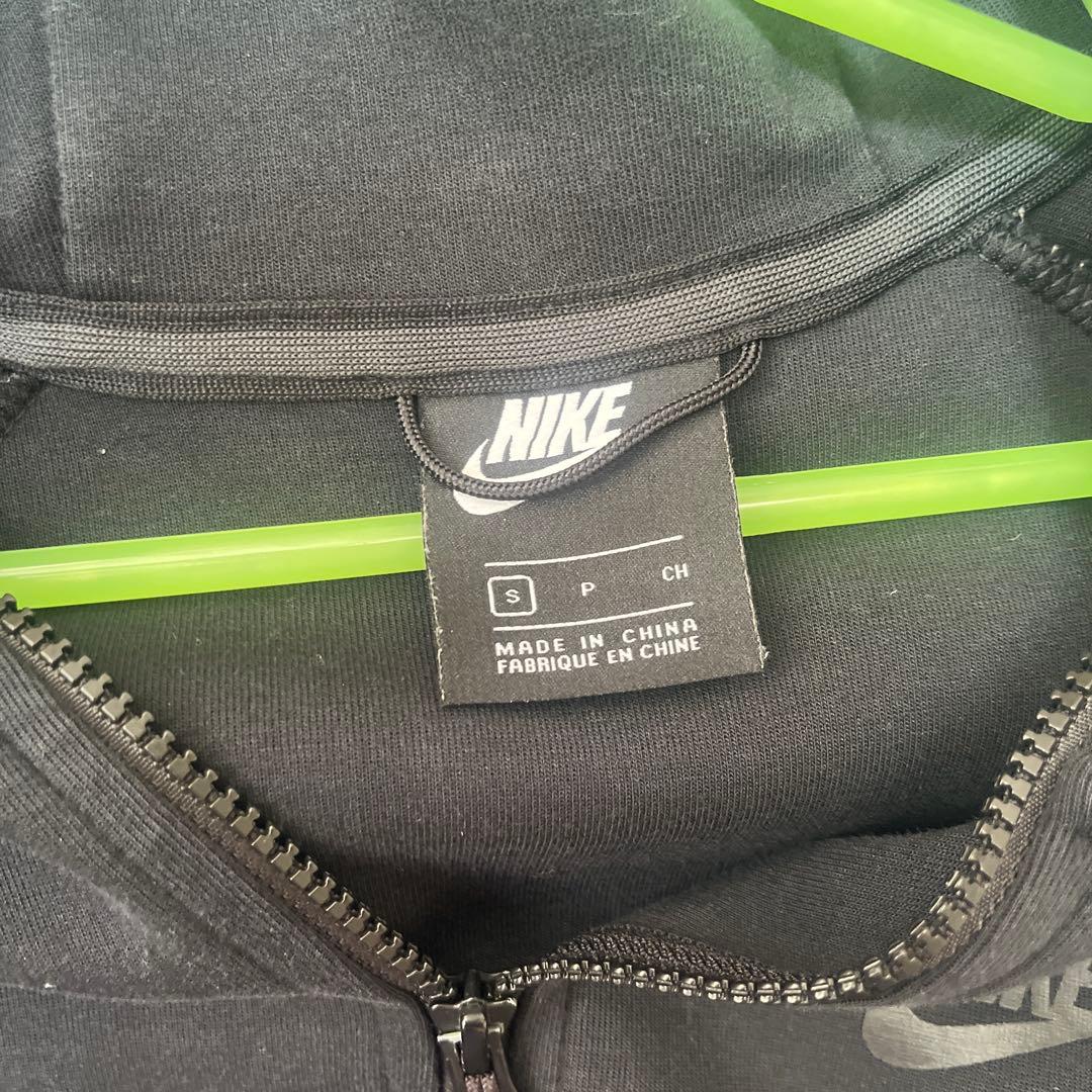 テックフリース NIKE 上下セットアップ