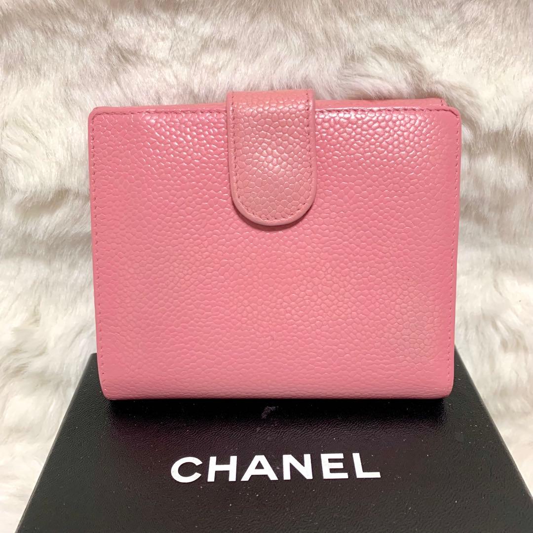 CHANEL レザー 二つ折り財布　キャビアスキン　ピンク