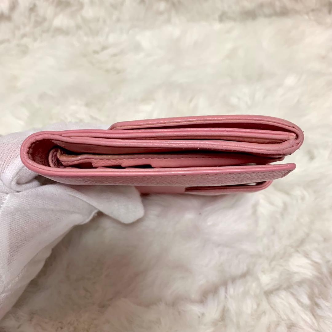 CHANEL レザー 二つ折り財布　キャビアスキン　ピンク
