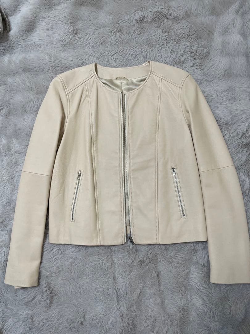 ✨極美品ベージュ 羊革レザージャケット✨