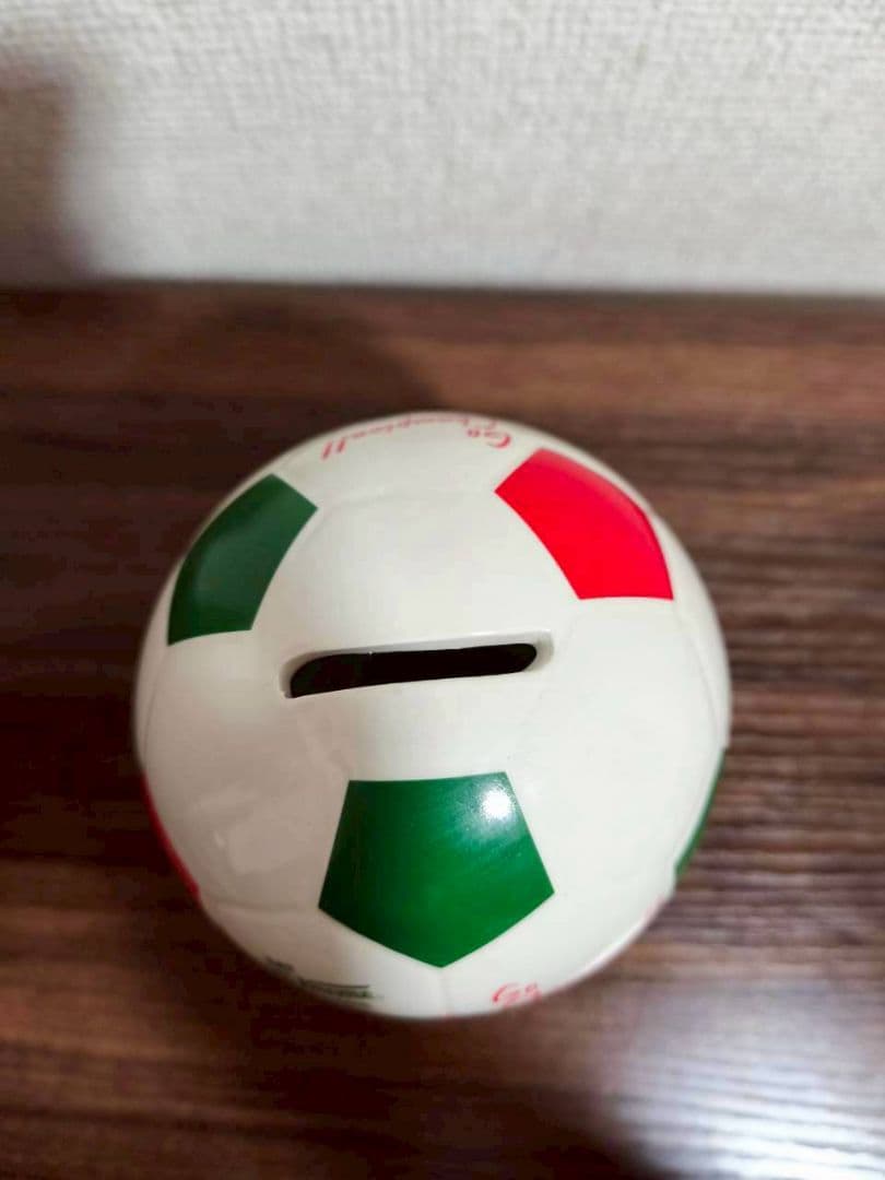 新品【クリスピー・クリーム・ドーナツ】貯金箱　入手困難　ノベルティグッズ