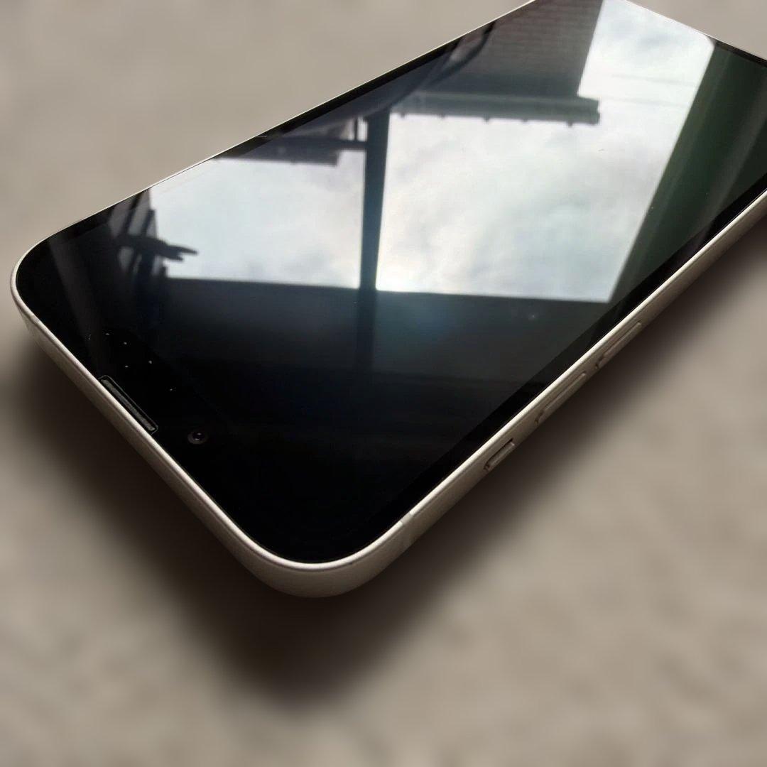 iPhone 13 ホワイト 本体 箱付き　128GB バッテリー76%
