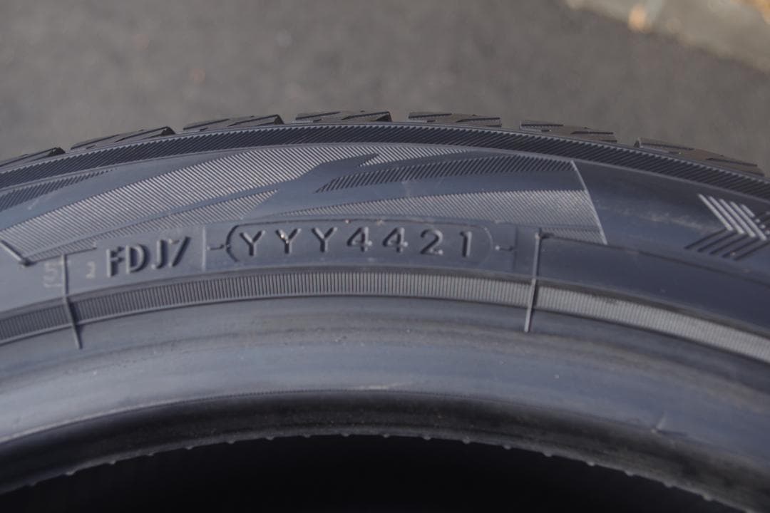アイスガード7（IG70）225/45R18　2021年スタッドレス３本