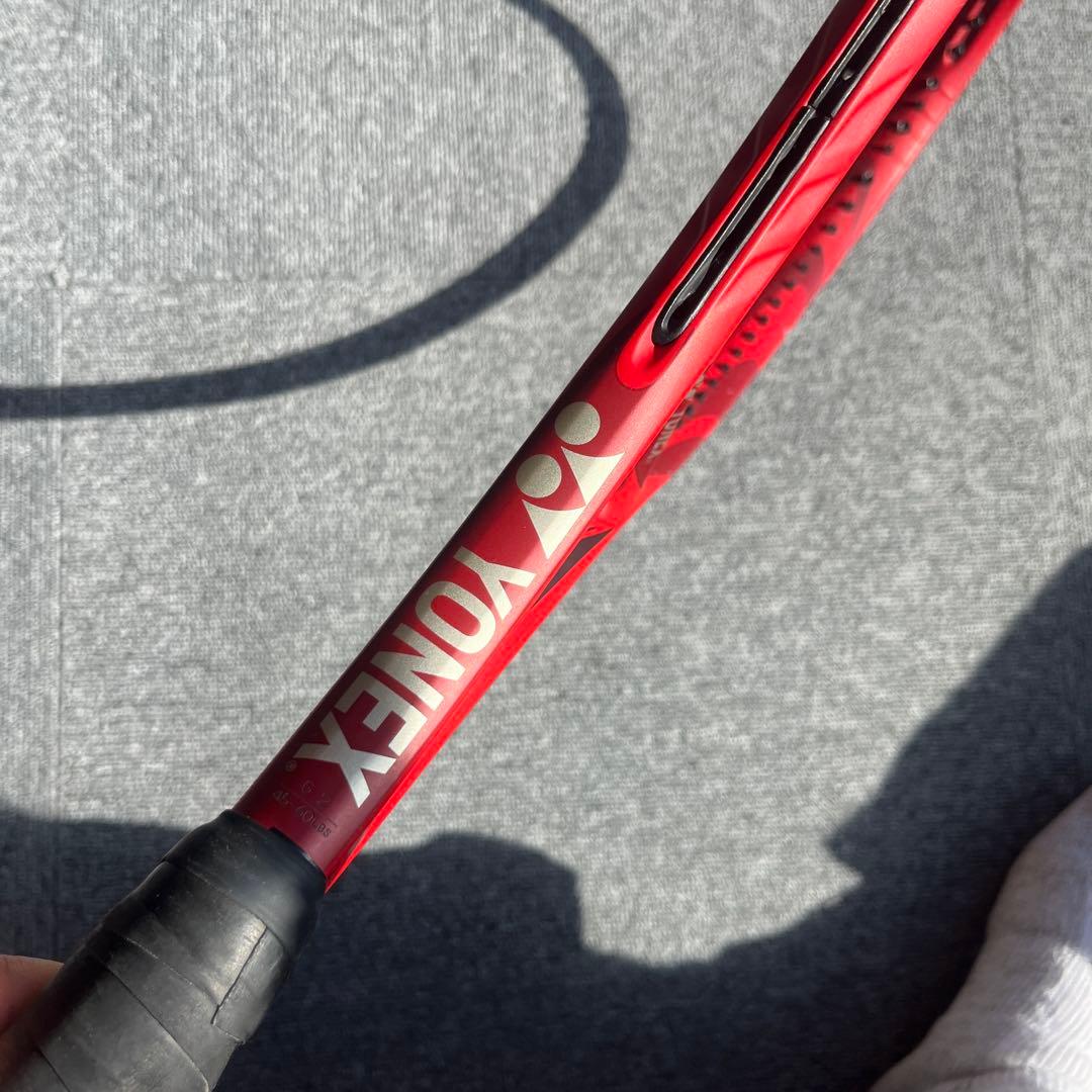 ヨネックス　YONEX ブイコア98 赤　レッド　希少 VCORE98
