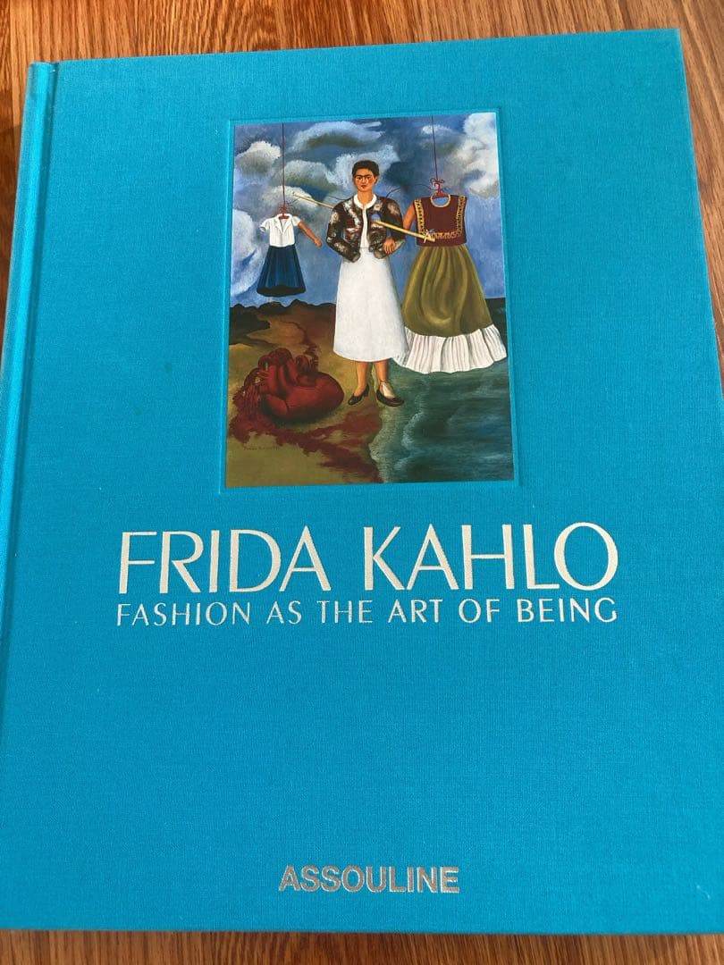 Frida Kahlo: Fashion as … フリーダ・カーロ 洋書