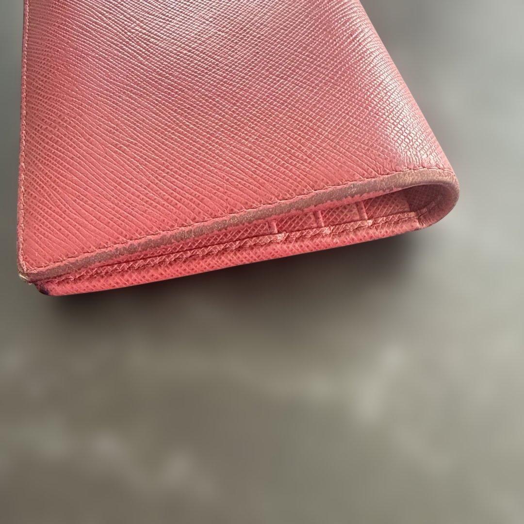 PRADA サフィアーノ　 二つ折り財布 ピンク