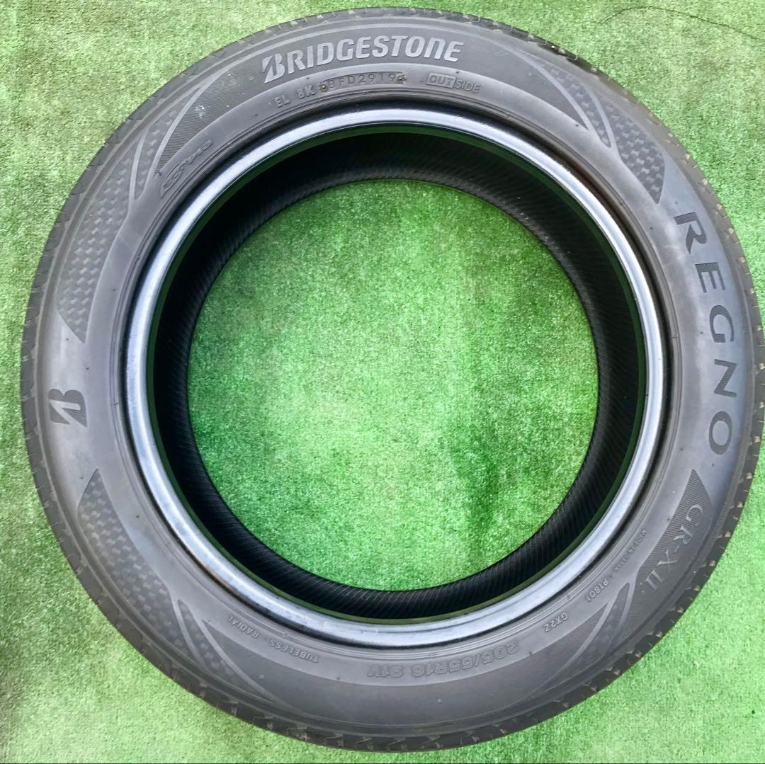 205/55 R16、BRIDGESTONE REGNOラジアルタイヤ
