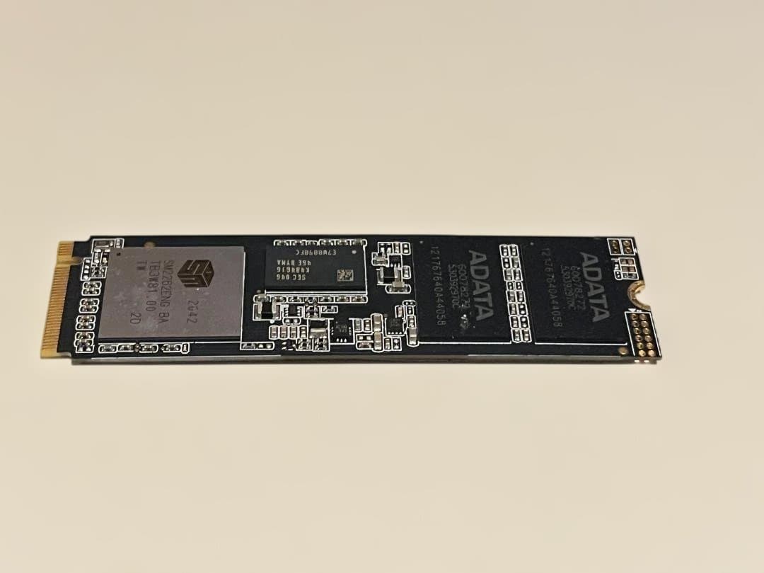 ADATA XPG SX8200 1TB ◆使用7024時間◆健康状態100%
