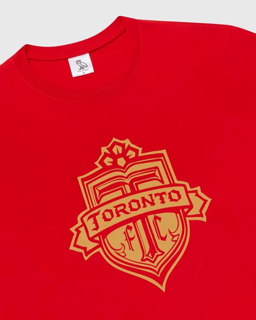 ミスターカートゥーン オクトーバーズベリーオウン トロント Tシャツ レッド 赤