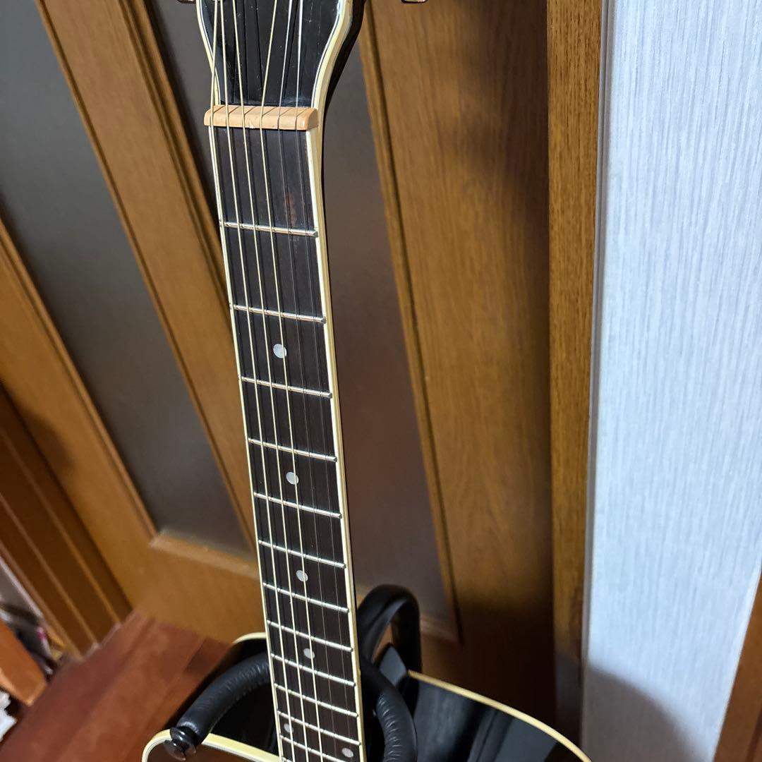 再々値下げ！　Lumber LF3BLK 島村楽器　小ぶりで弾きやすい　新品弦❗️