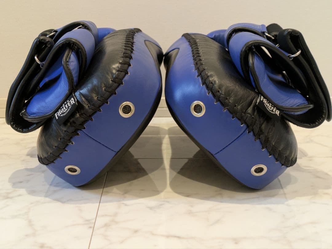 FIGHTER キックミット 未使用品