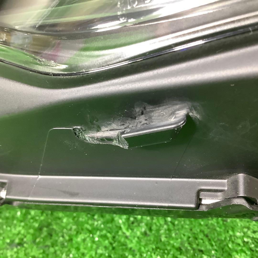j*t様 ヘッドライト　PCX125/160(JK05/KF47)　35603-