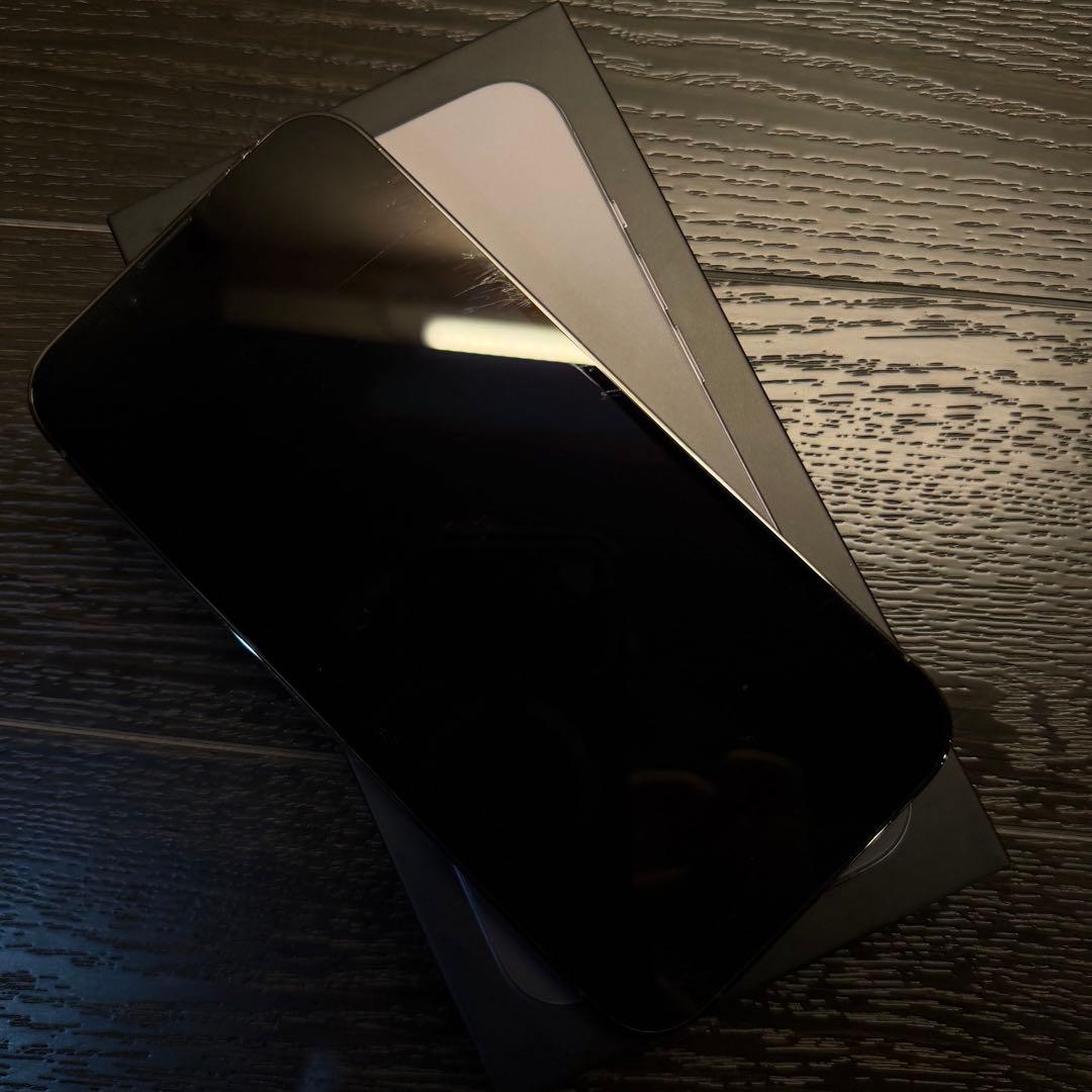 iPhone 13 pro 256GB グラファイト SIMフリー