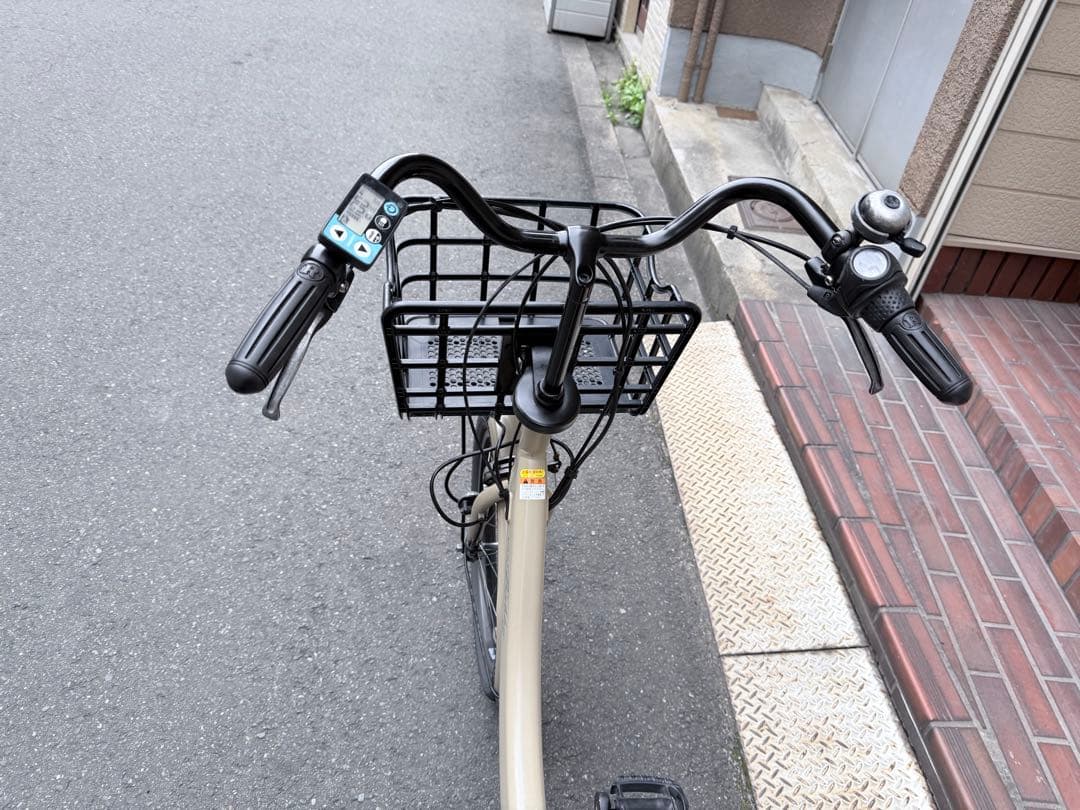 子供乗せ　ヤマハ　電動アシスト自転車 チャイルドシート付き ベージュ