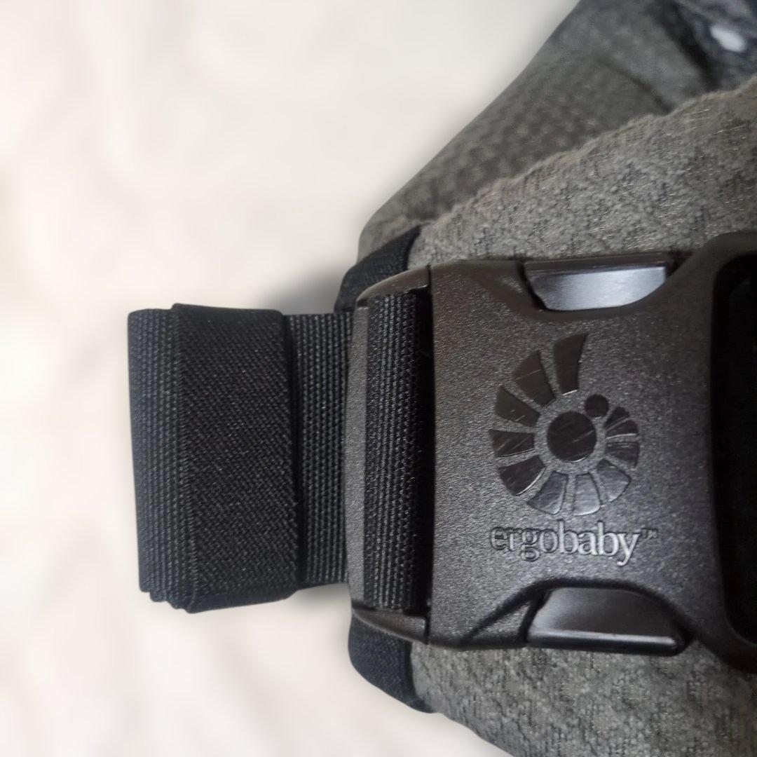 美品　ergobaby OMNI breeze オムニブリーズ　抱っこ紐　グレー