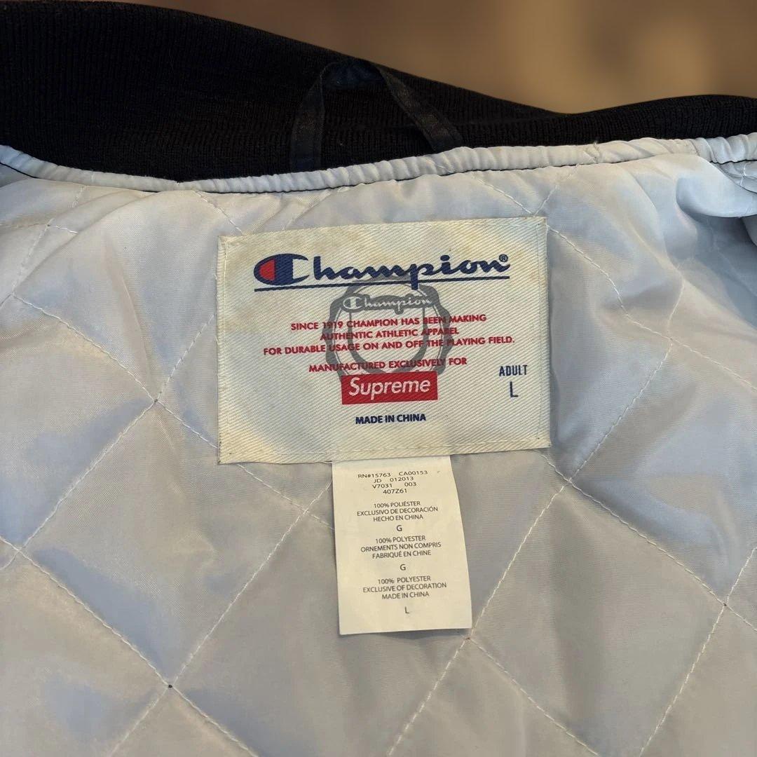 注:状態悪いです！Champion サテンジャケット SUPREMEロゴ　L