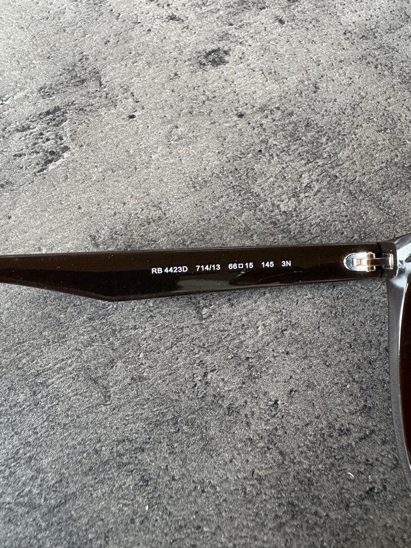 Ray-Ban RB4423D サングラス　美品