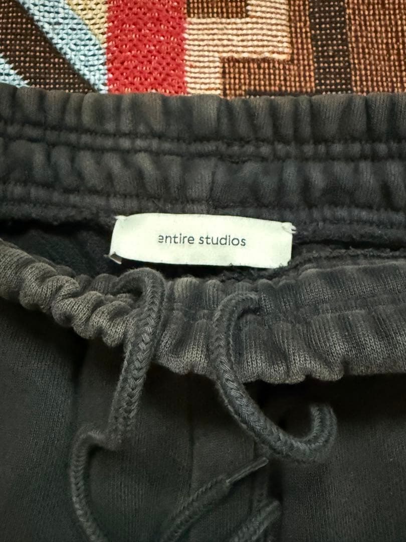 パンツ entire studios
