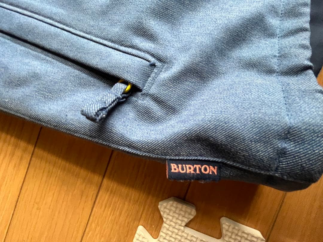 バートンウエア キッズＭ上下セット